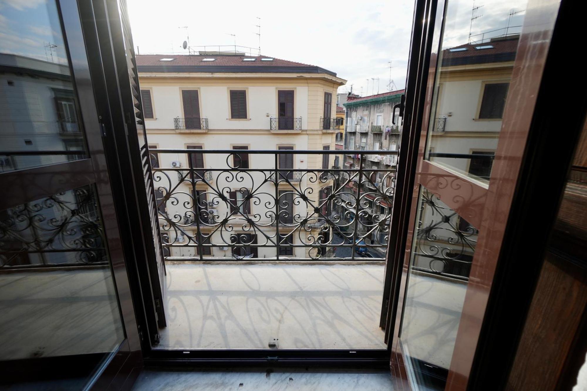 Residenza Vecchia Napoli 60 Apartman Kültér fotó